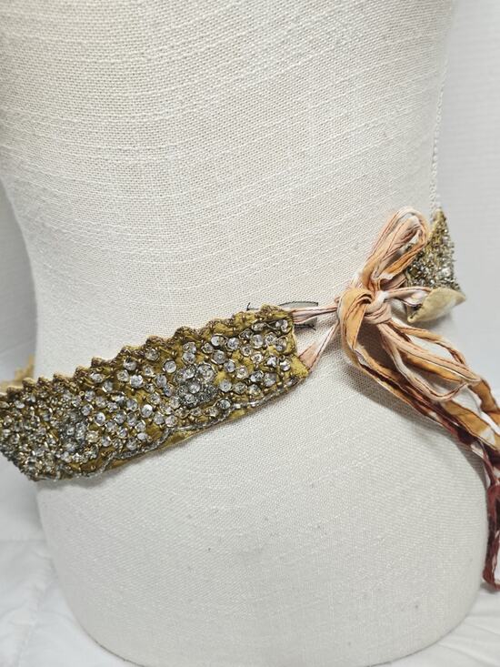 Vtg Y2K American Eagle Embellished Fringe Belt Beaded Gold Color S M Htf Boho main image 8